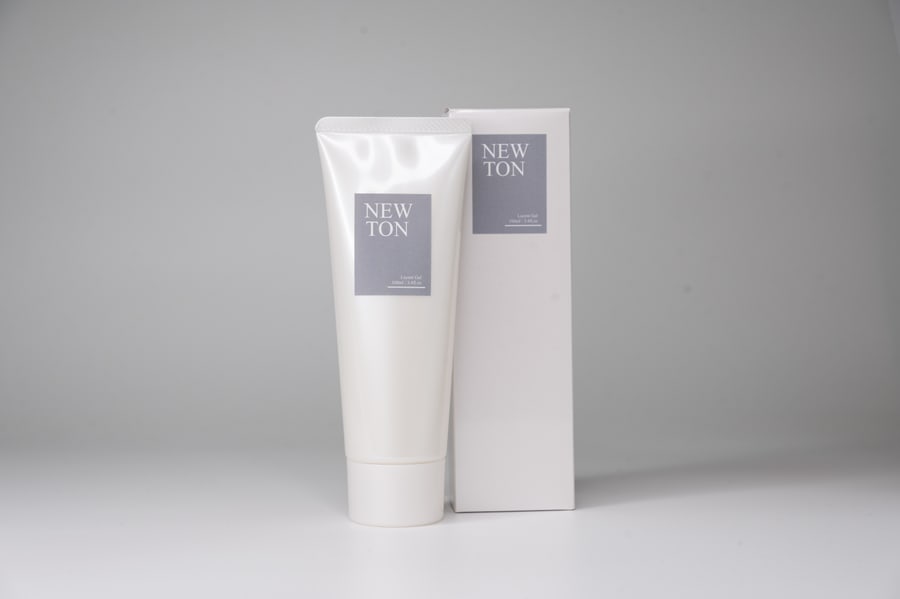 NEWTON Lucent Cream ─ 湿潤修復クリーム